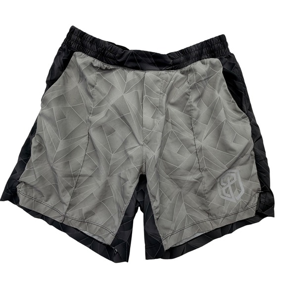bp Other - Born Primitive Athletic Shorts Small Grey Geometric Shard Print Performance Gym
